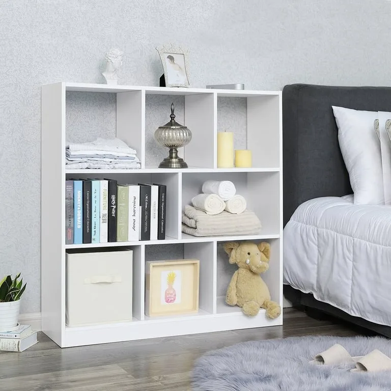 شيري مكتبة كتب بتصميم هندسي